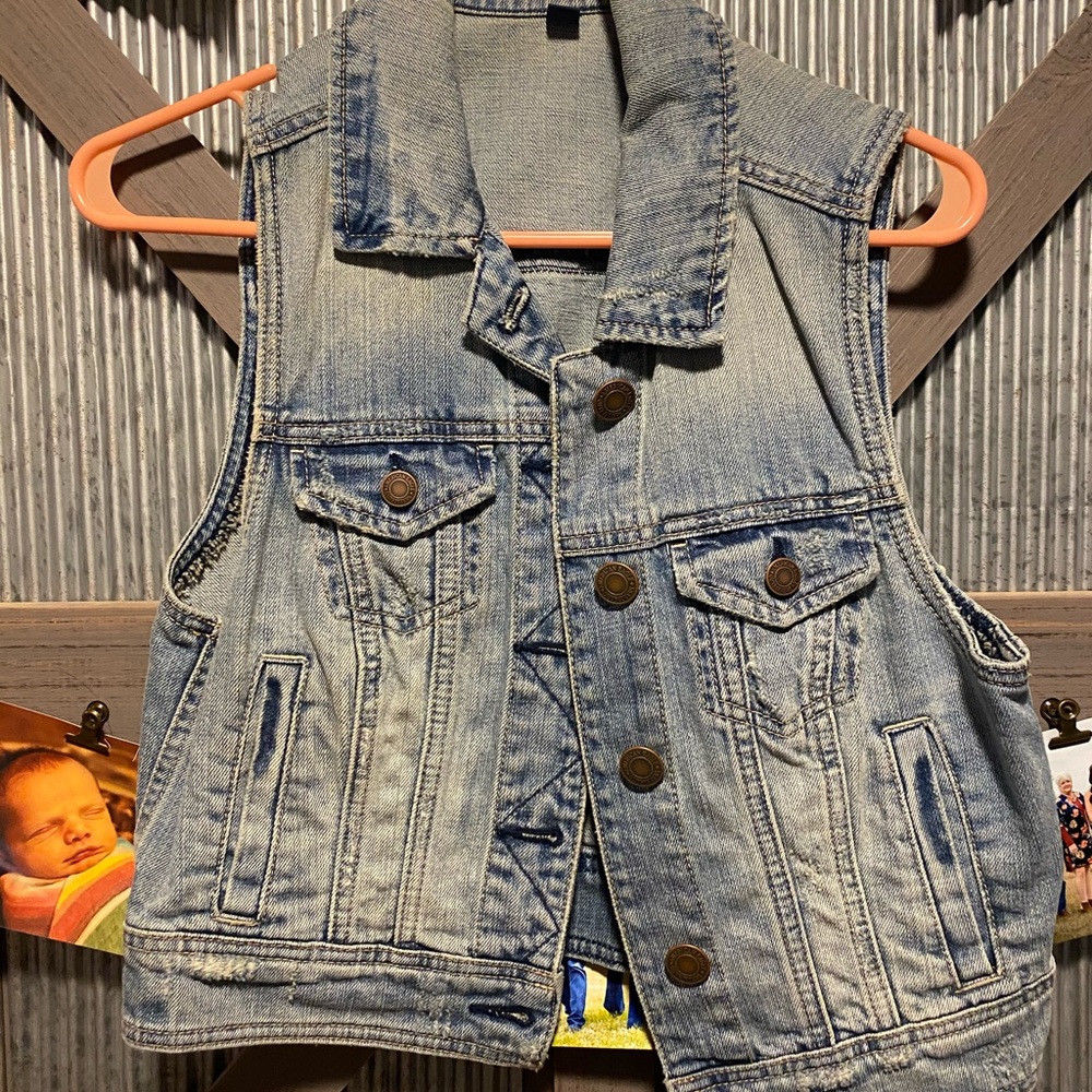 american eagle denim vest medium